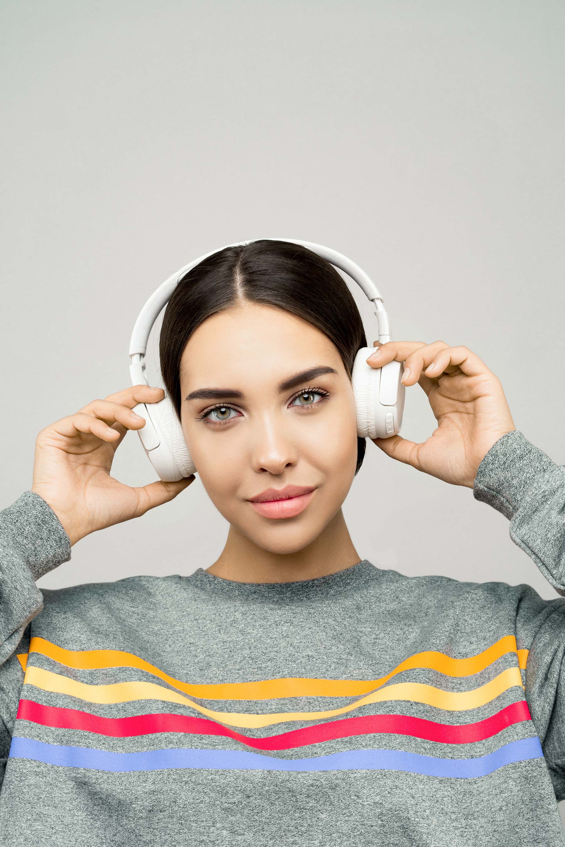 Headphone